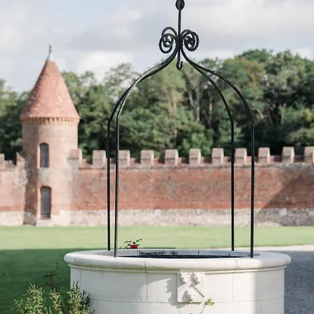 Château De Tilly 4* Boissey-le-Chatel