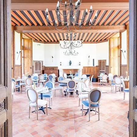 Hotel Chateau De Tilly