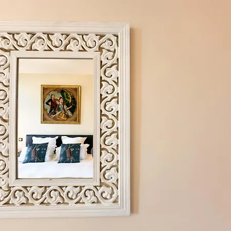 Chateau De Tilly Hotel 4*
