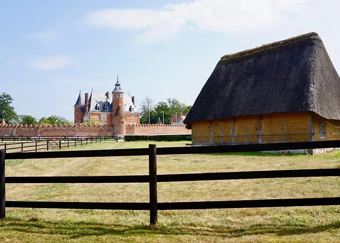 Hotel Chateau De Tilly