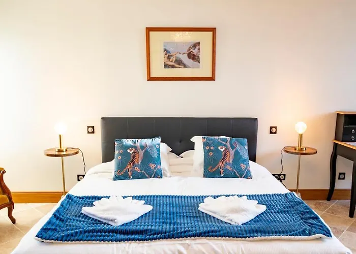 Hotel Chateau De Tilly Boissey-le-Chatel