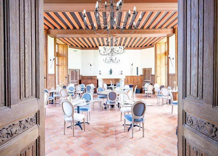 Hotel Chateau De Tilly